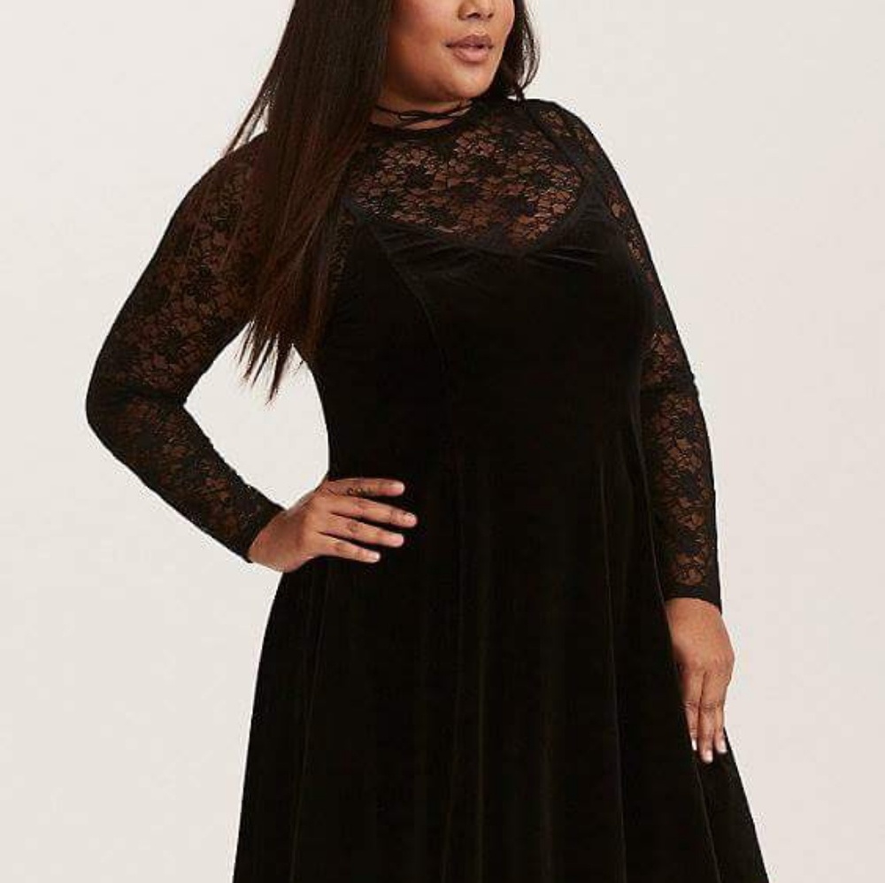 Torrid velvet dress